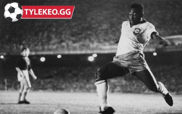 Tiểu sử Pelé